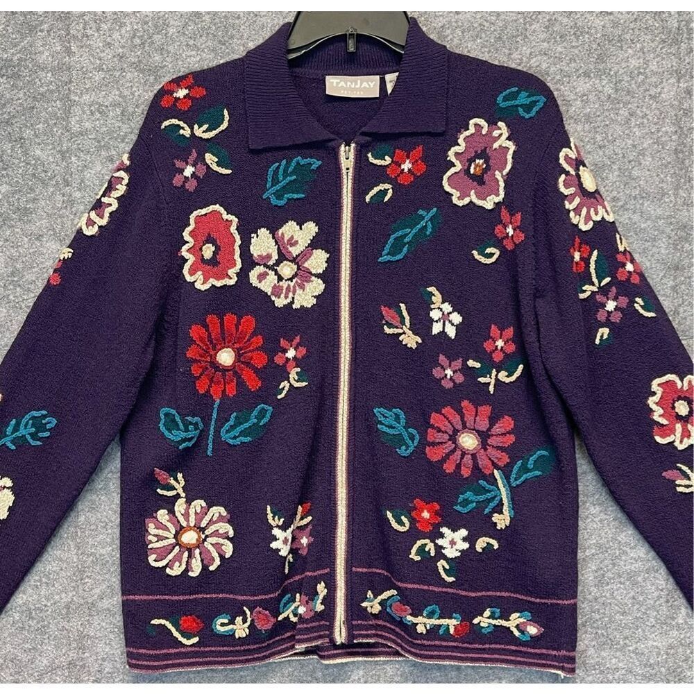 TANJAY Sweater Women's Medium Purple Embroidered Flowers Full Zip Knit Cardigan